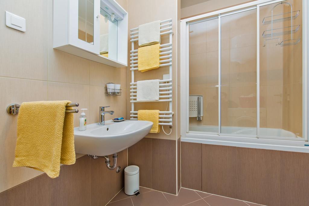 Bay View Apartment Fantastik Dubrovnik Buitenkant foto