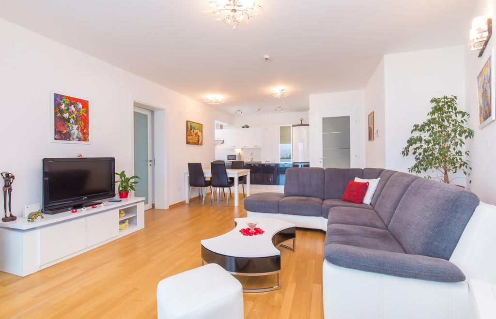 Bay View Apartment Fantastik Dubrovnik Buitenkant foto